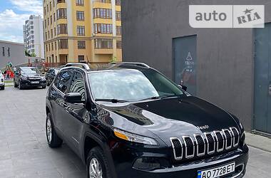 Позашляховик / Кросовер Jeep Cherokee 2014 в Львові