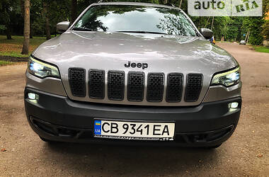 Внедорожник / Кроссовер Jeep Cherokee 2020 в Киеве