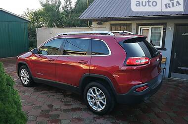 Внедорожник / Кроссовер Jeep Cherokee 2014 в Броварах