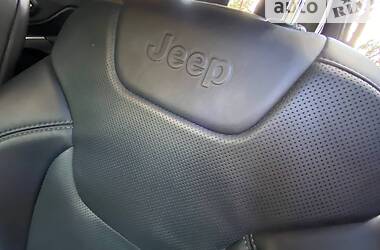 Позашляховик / Кросовер Jeep Cherokee 2019 в Дніпрі