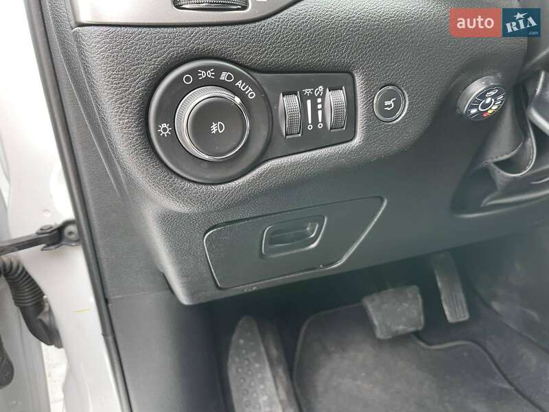 Позашляховик / Кросовер Jeep Cherokee 2020 в Миронівці