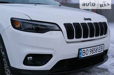 Внедорожник / Кроссовер Jeep Cherokee 2019 в 