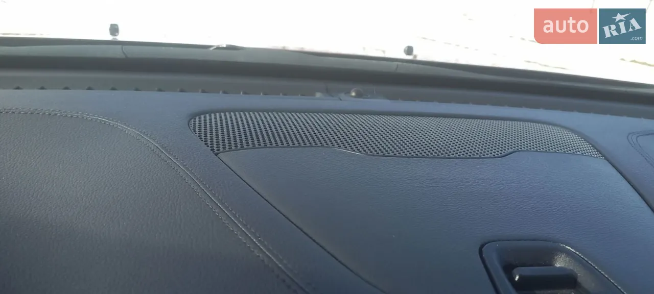 2019 Jeep Cherokee - мініатюра 22