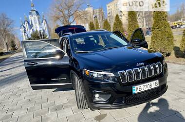 Внедорожник / Кроссовер Jeep Cherokee 2018 в Виннице