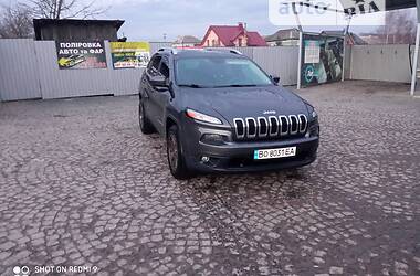 Внедорожник / Кроссовер Jeep Cherokee 2016 в Бучаче