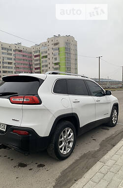 Позашляховик / Кросовер Jeep Cherokee 2015 в Львові
