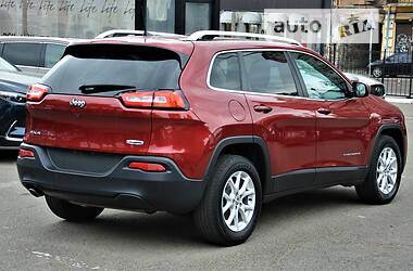 Внедорожник / Кроссовер Jeep Cherokee 2016 в Киеве