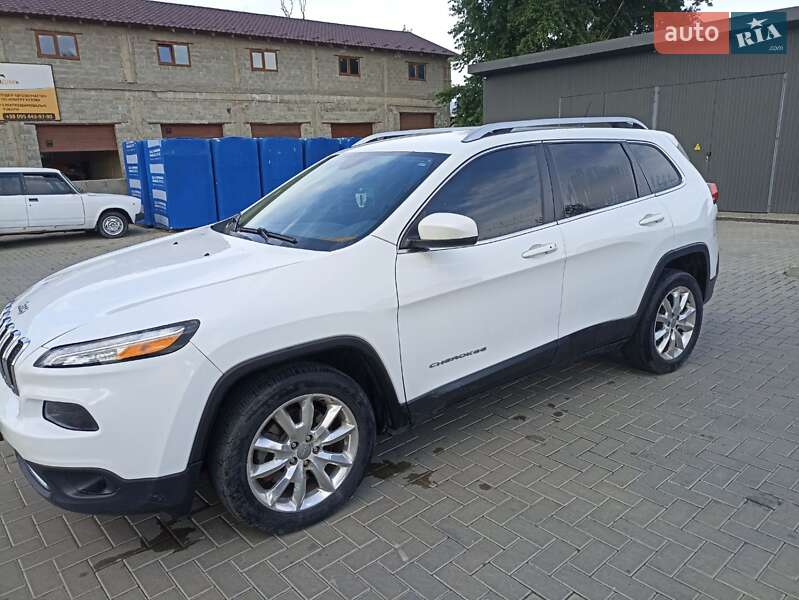 Позашляховик / Кросовер Jeep Cherokee 2014 в Ужгороді