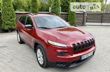 Внедорожник / Кроссовер Jeep Cherokee 2016 в 