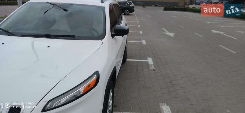 Позашляховик / Кросовер Jeep Cherokee 2017 в Житомирі