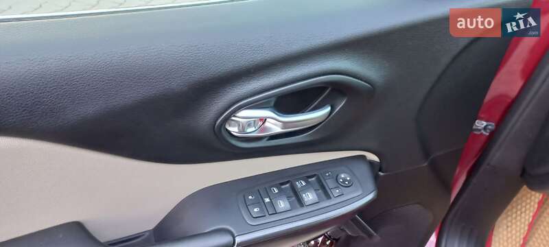 Внедорожник / Кроссовер Jeep Cherokee 2014 в Одессе фото 10 Внедорожник / Кроссовер Jeep Cherokee 2014 в Одессе