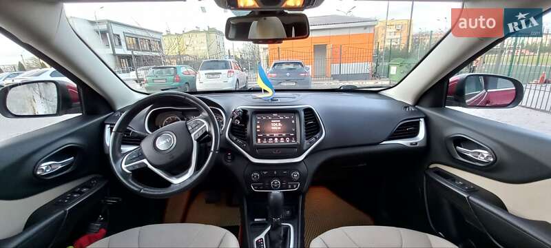 Внедорожник / Кроссовер Jeep Cherokee 2014 в Одессе фото 11 Внедорожник / Кроссовер Jeep Cherokee 2014 в Одессе