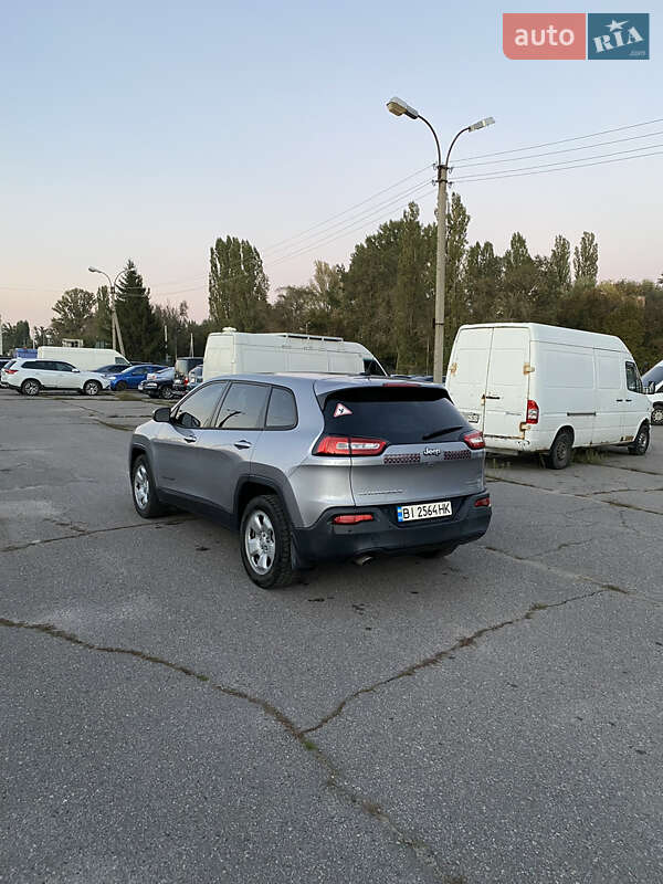 Внедорожник / Кроссовер Jeep Cherokee 2013 в Кременчуге фото 8 Внедорожник / Кроссовер Jeep Cherokee 2013 в Кременчуге