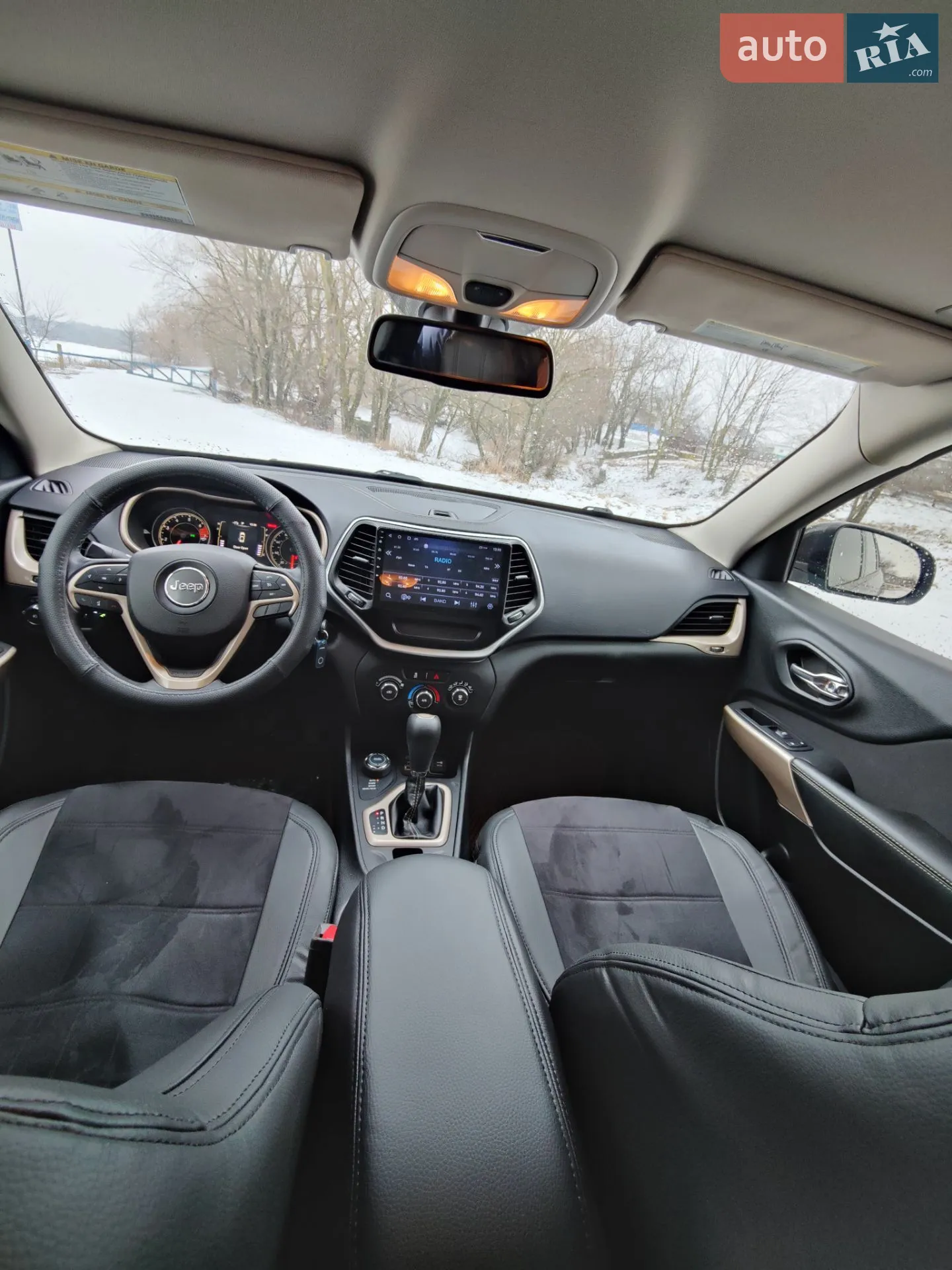 2017 Jeep Cherokee - мініатюра 16