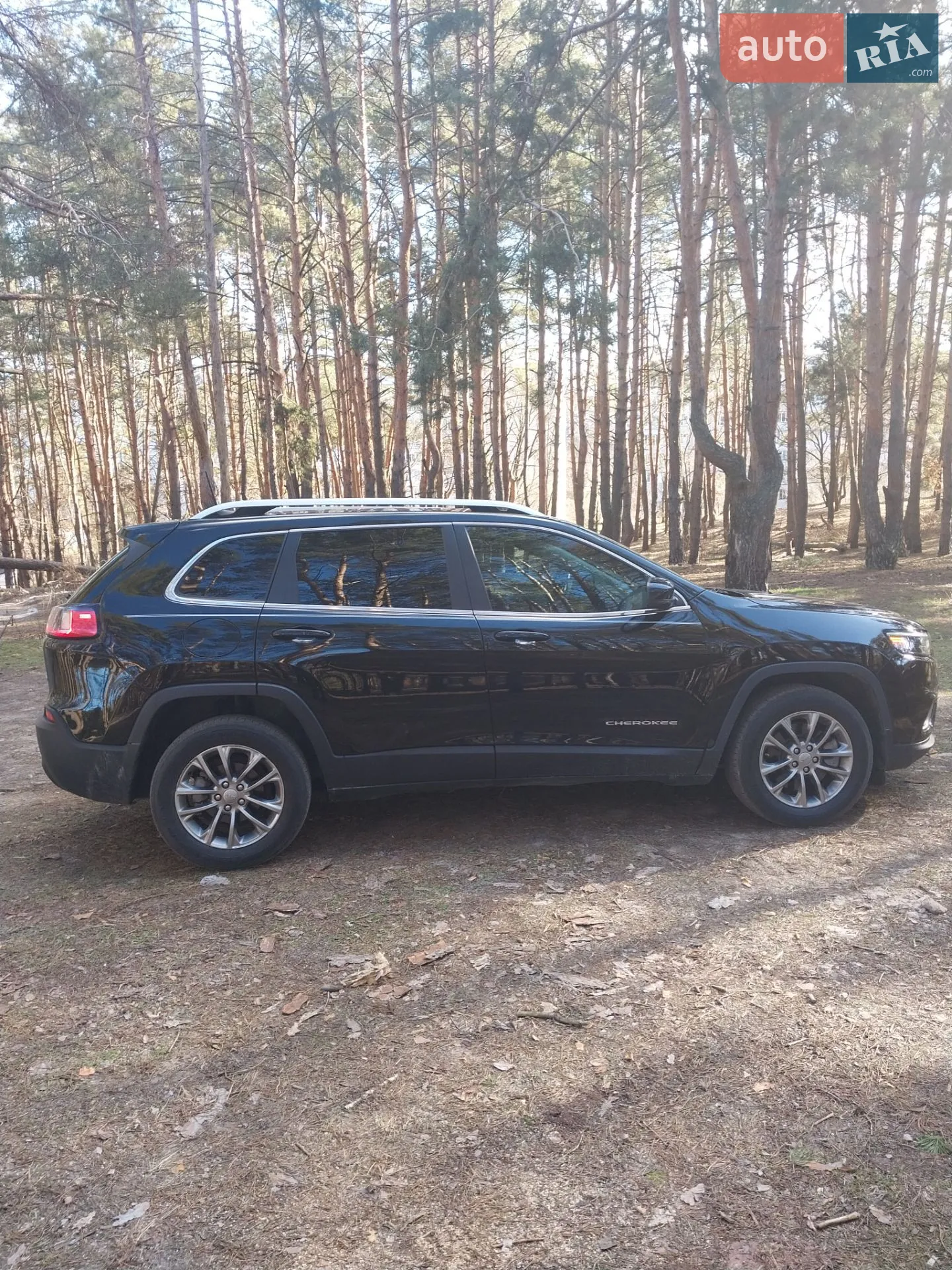 2019 Jeep Cherokee - мініатюра 7