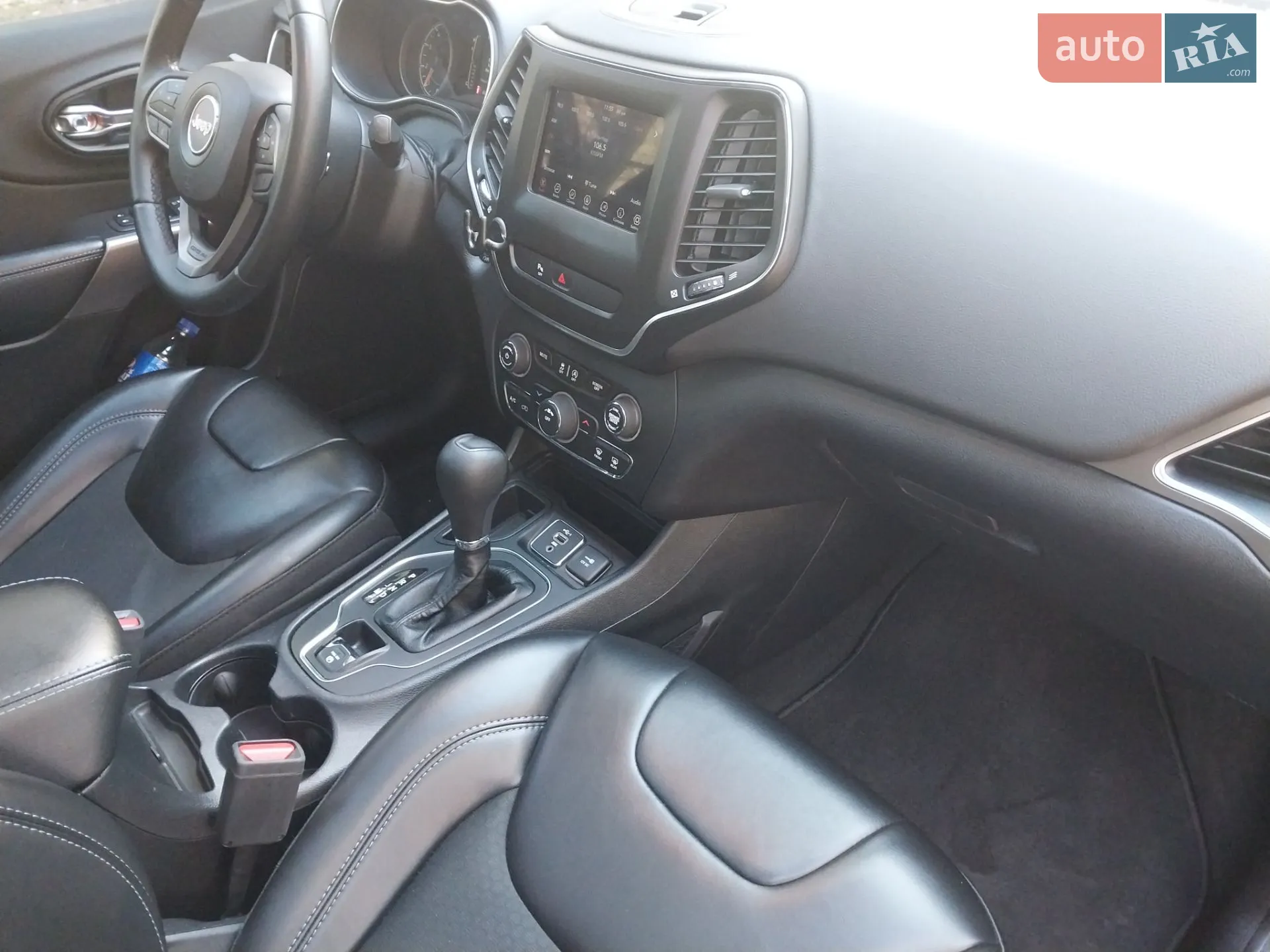 2019 Jeep Cherokee - мініатюра 21