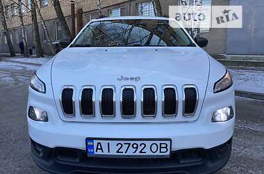 Внедорожник / Кроссовер Jeep Cherokee 2016 в Киеве