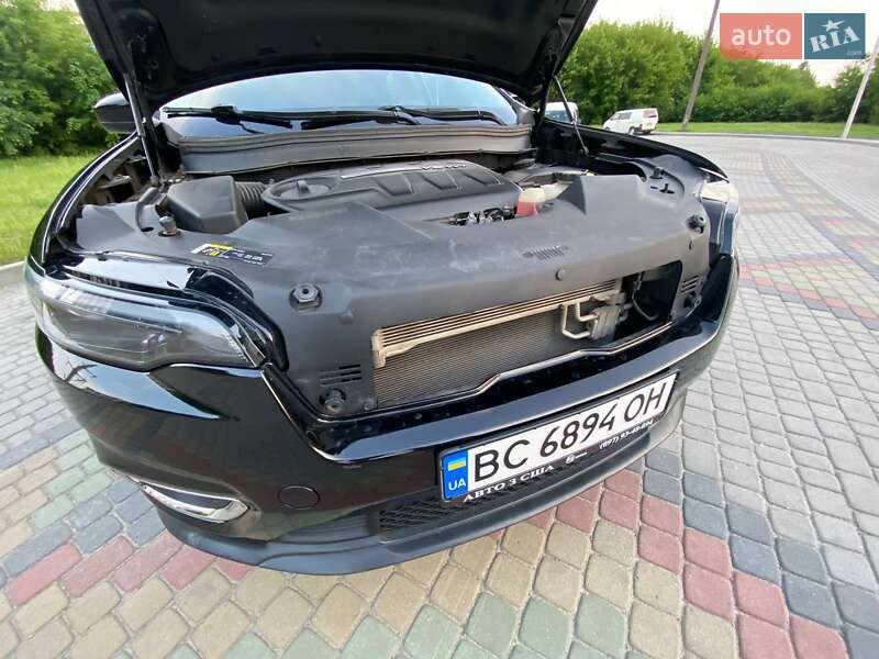 Внедорожник / Кроссовер Jeep Cherokee 2018 в Львове
