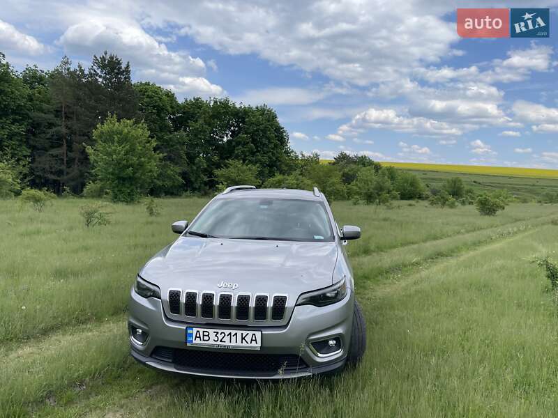 Внедорожник / Кроссовер Jeep Cherokee 2018 в Виннице