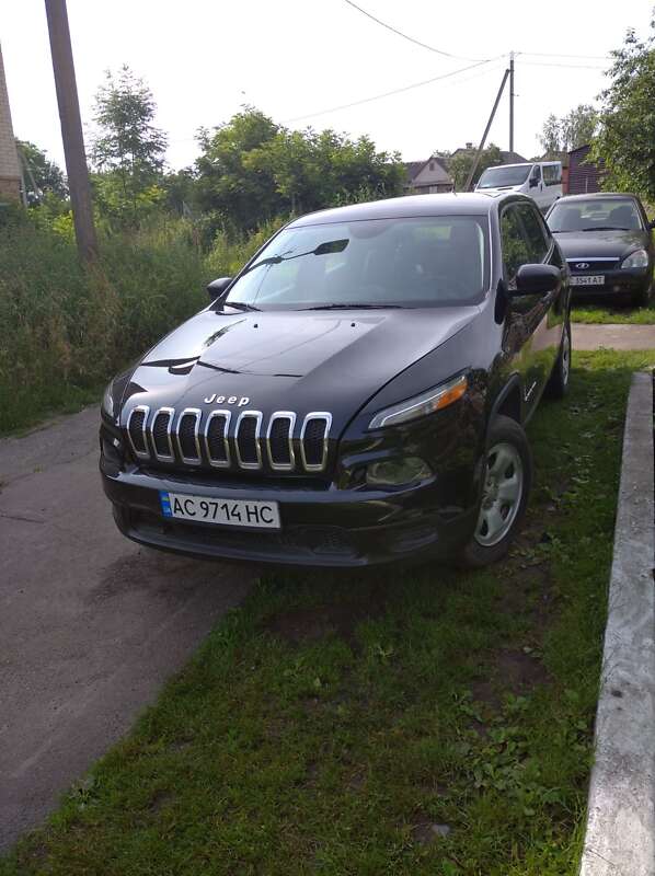 Внедорожник / Кроссовер Jeep Cherokee 2013 в Луцке