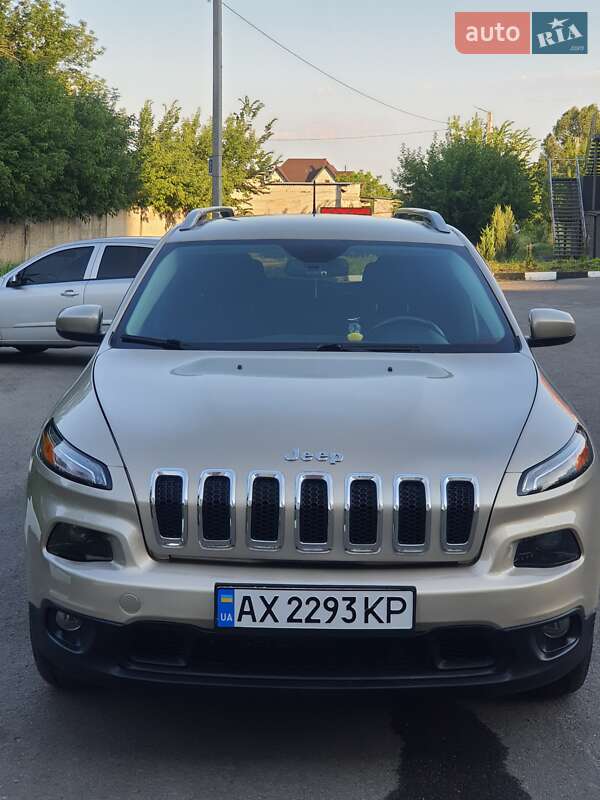 Позашляховик / Кросовер Jeep Cherokee 2015 в Харкові