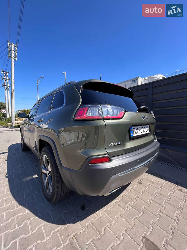 Внедорожник / Кроссовер Jeep Cherokee 2018 в Киеве