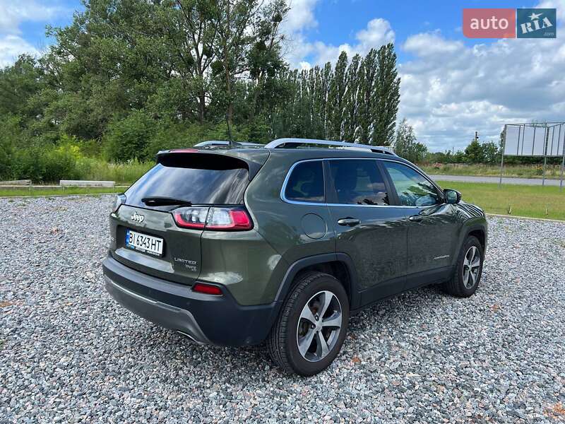 Позашляховик / Кросовер Jeep Cherokee 2019 в Полтаві