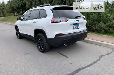 Внедорожник / Кроссовер Jeep Cherokee 2021 в Киеве