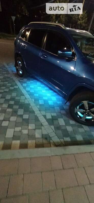 Позашляховик / Кросовер Jeep Cherokee 2019 в Івано-Франківську фото 59 Позашляховик / Кросовер Jeep Cherokee 2019 в Івано-Франківську