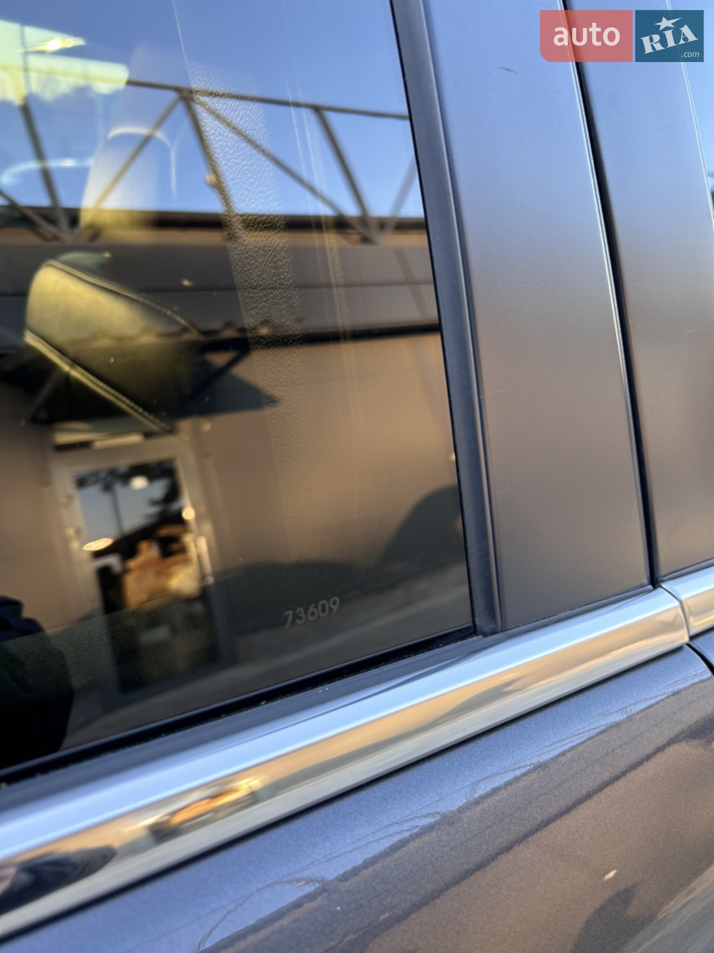 2018 Jeep Cherokee - мініатюра 28