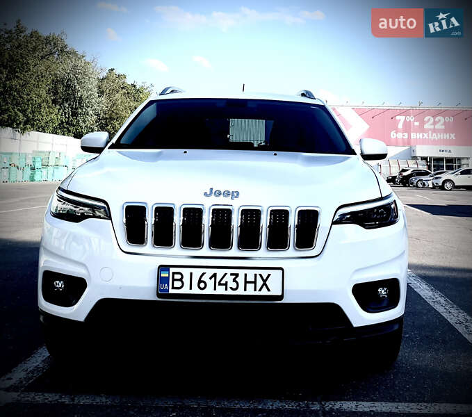 Внедорожник / Кроссовер Jeep Cherokee 2018 в Кременчуге