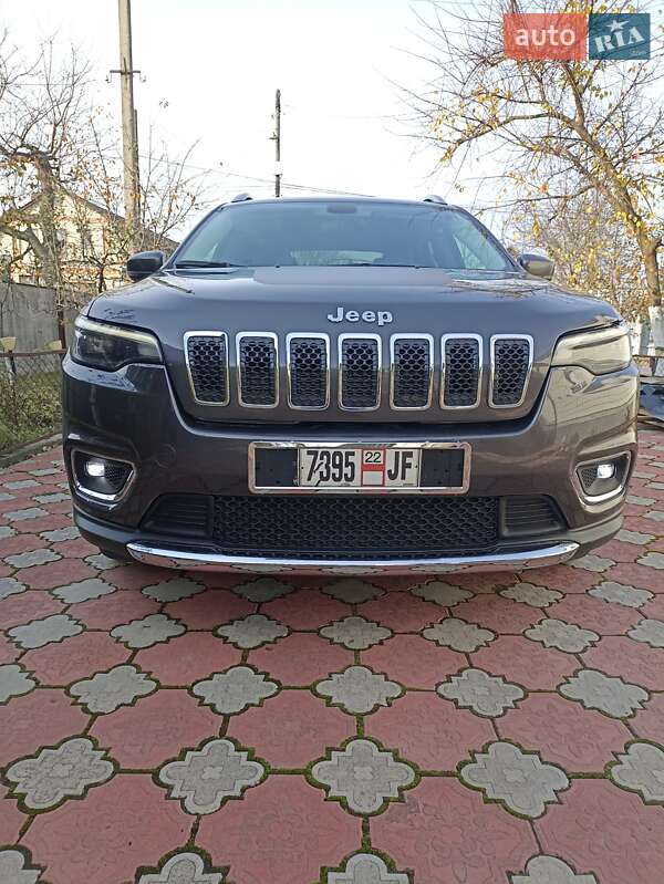 Позашляховик / Кросовер Jeep Cherokee 2019 в Хмільнику