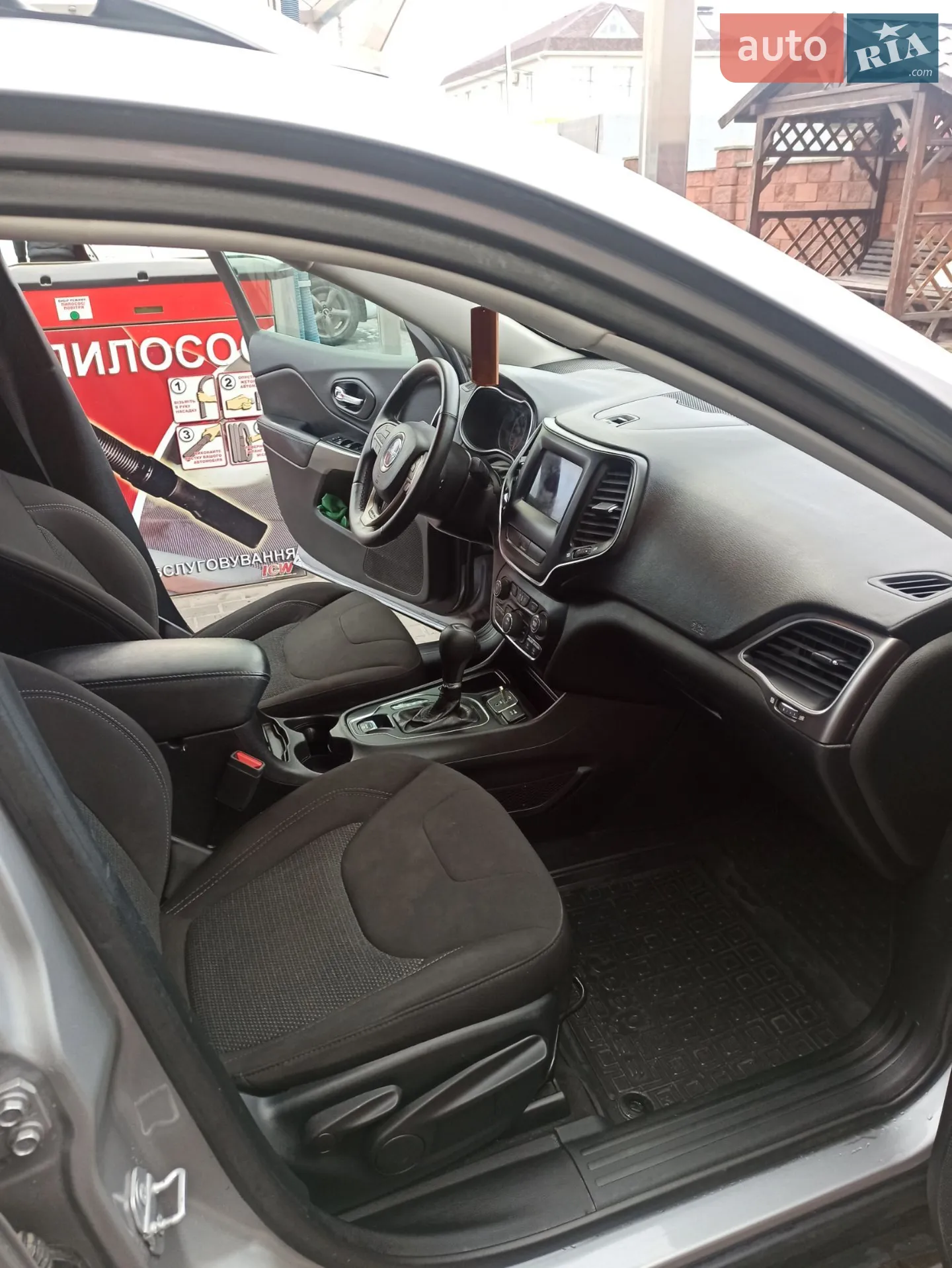 2018 Jeep Cherokee - мініатюра 10