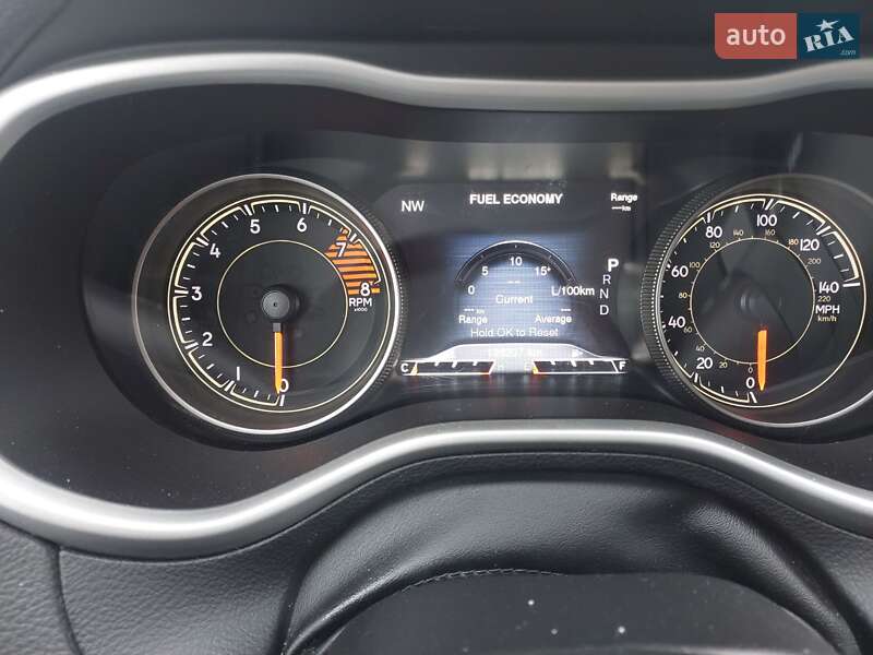 Внедорожник / Кроссовер Jeep Cherokee 2016 в Ужгороде фото 30 Внедорожник / Кроссовер Jeep Cherokee 2016 в Ужгороде