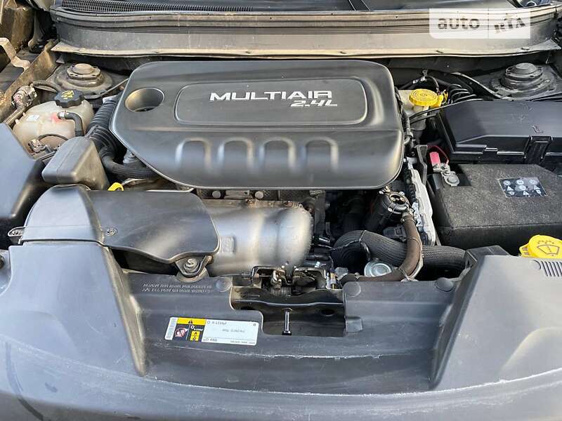 Позашляховик / Кросовер Jeep Cherokee 2014 в Хмельницькому