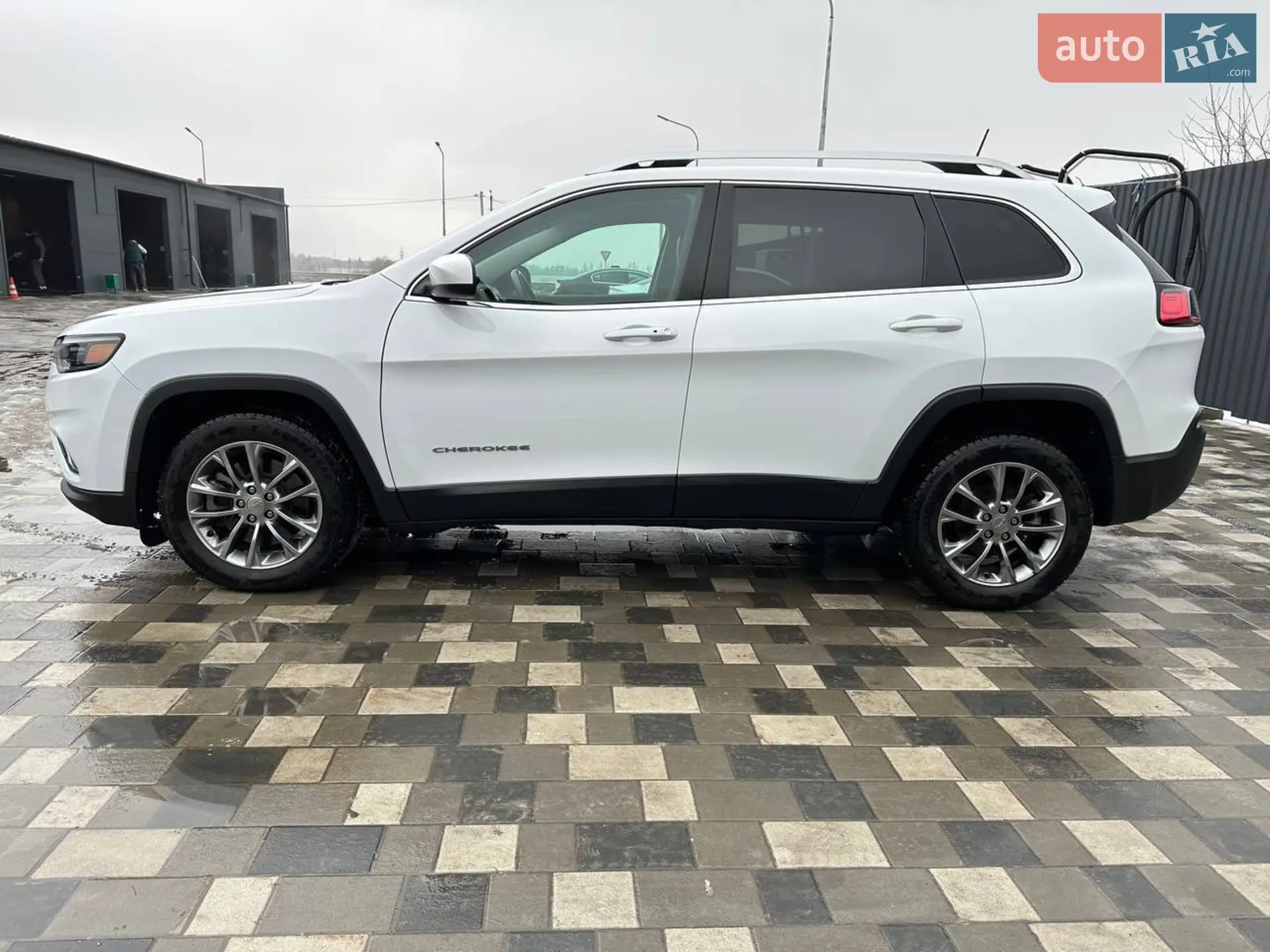 2018 Jeep Cherokee - мініатюра 3