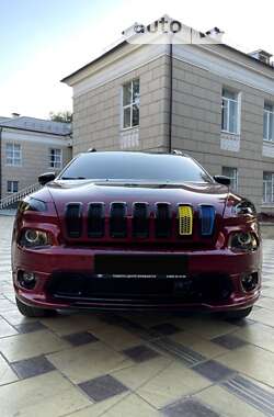 Внедорожник / Кроссовер Jeep Cherokee 2013 в Кривом Роге