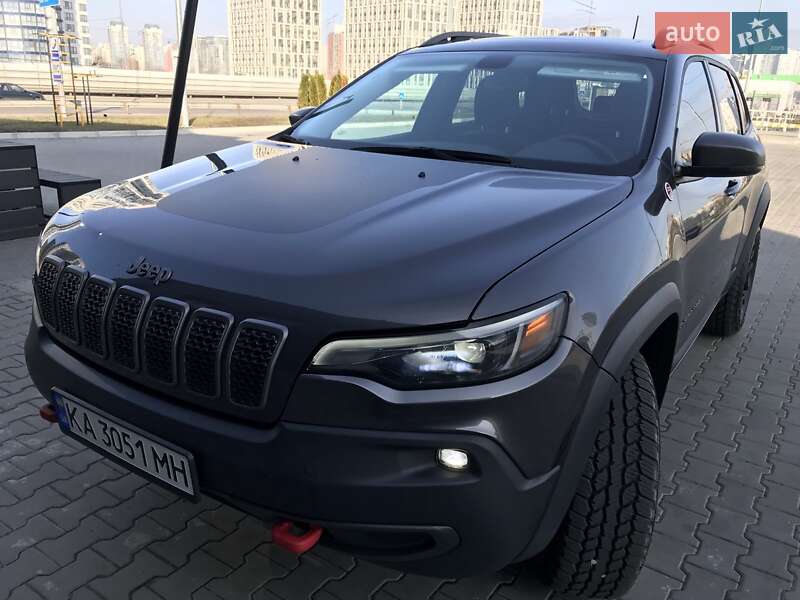 Внедорожник / Кроссовер Jeep Cherokee 2018 в Киеве