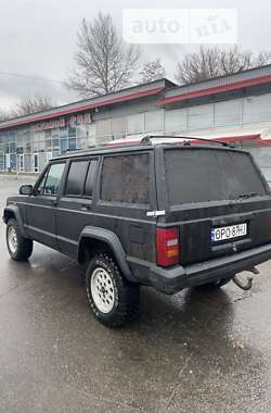 Внедорожник / Кроссовер Jeep Cherokee 1995 в Харькове