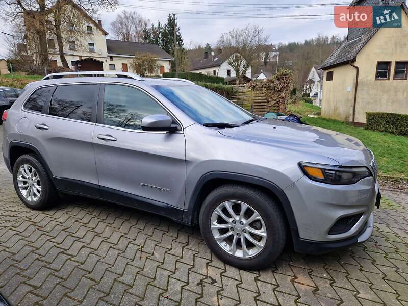 Позашляховик / Кросовер Jeep Cherokee 2018 в Києві