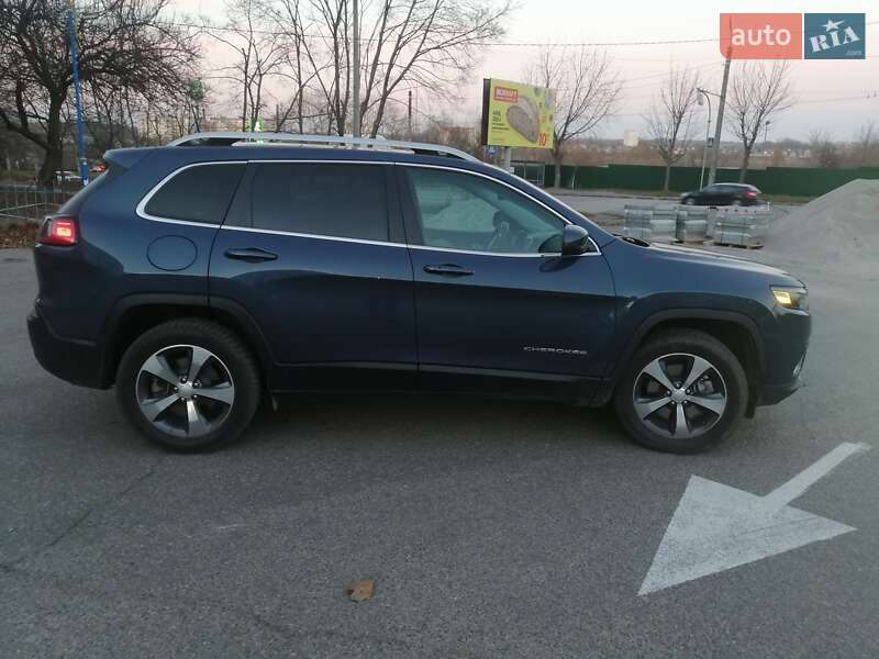 Позашляховик / Кросовер Jeep Cherokee 2019 в Білій Церкві