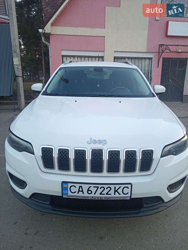 Позашляховик / Кросовер Jeep Cherokee 2020 в Смілі фото 8 Позашляховик / Кросовер Jeep Cherokee 2020 в Смілі