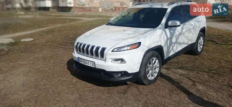 Внедорожник / Кроссовер Jeep Cherokee 2014 в Запорожье