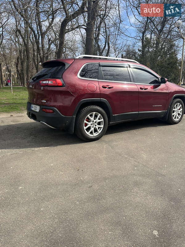 Внедорожник / Кроссовер Jeep Cherokee 2015 в Одессе