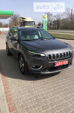 Внедорожник / Кроссовер Jeep Cherokee 2020 в Киеве