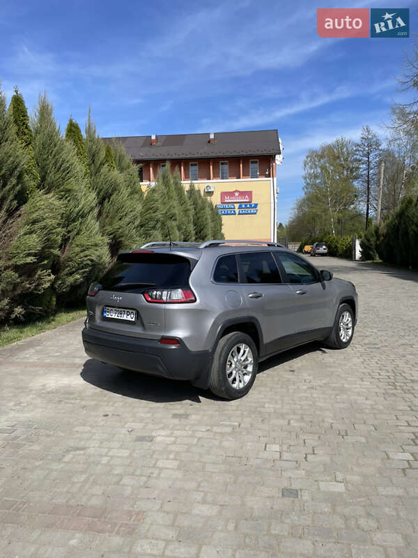 Внедорожник / Кроссовер Jeep Cherokee 2018 в Самборе фото 4 Внедорожник / Кроссовер Jeep Cherokee 2018 в Самборе