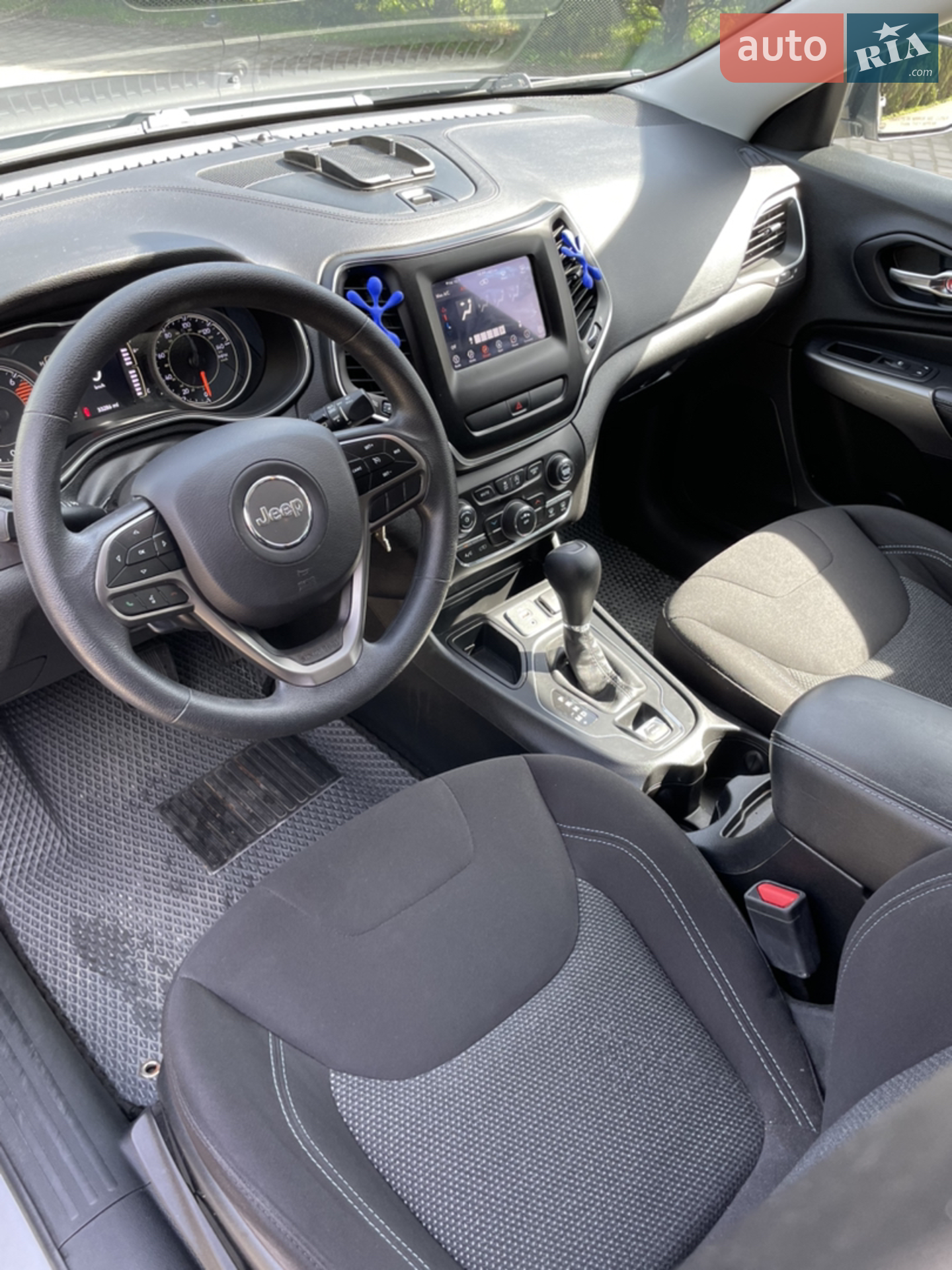 2018 Jeep Cherokee - мініатюра 37