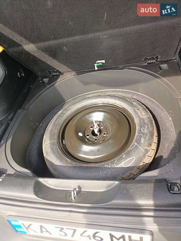 Внедорожник / Кроссовер Jeep Cherokee 2017 в Киеве