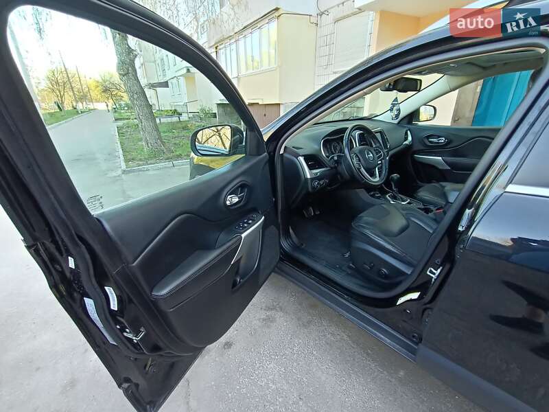 Внедорожник / Кроссовер Jeep Cherokee 2017 в Василькове фото 7 Внедорожник / Кроссовер Jeep Cherokee 2017 в Василькове