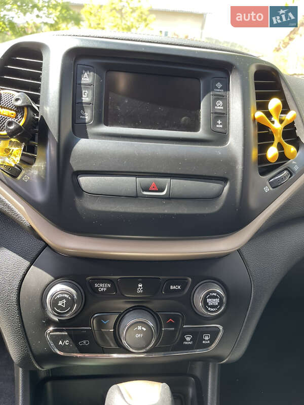 Внедорожник / Кроссовер Jeep Cherokee 2015 в Бережанах фото 13 Внедорожник / Кроссовер Jeep Cherokee 2015 в Бережанах